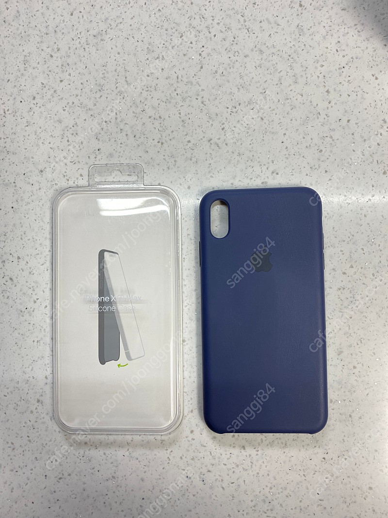 [판매중] iPhone Xs Max 정품 실리콘 케이스