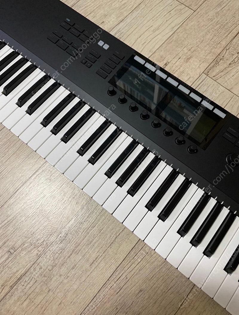 [판매] NI - Komplete Kontrol S61 MK2