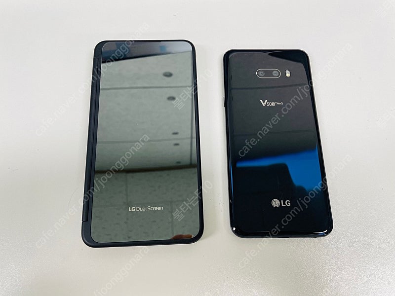 LG V50S 256기가 블랙 듀얼스크린포함 24만원