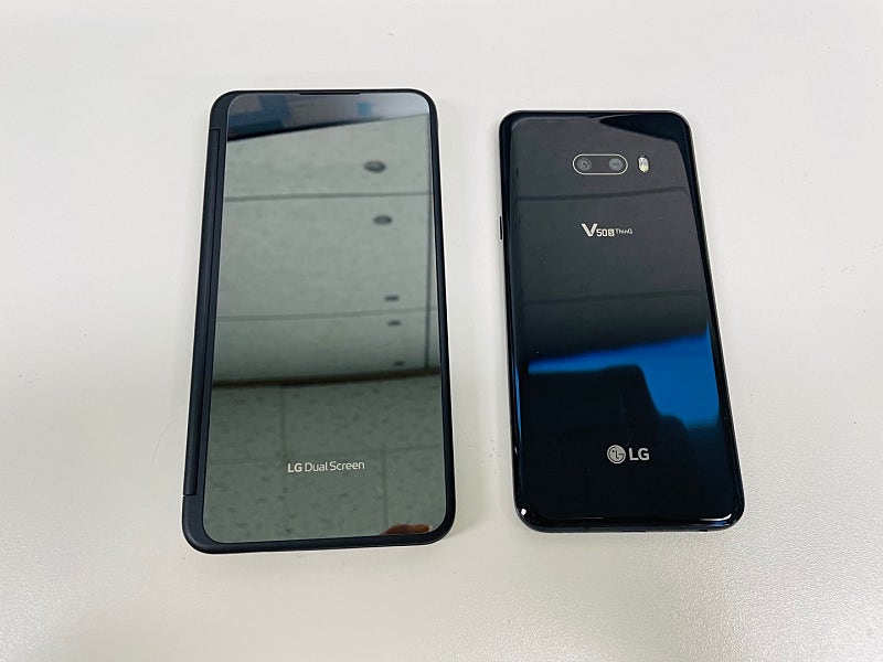 LG V50S 256기가 블랙 듀얼스크린포함 24만원