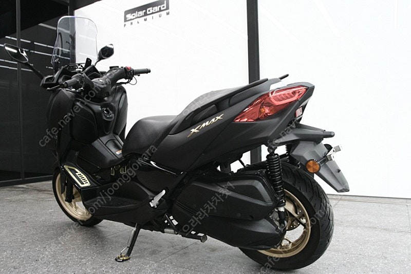 Yamaha xmax