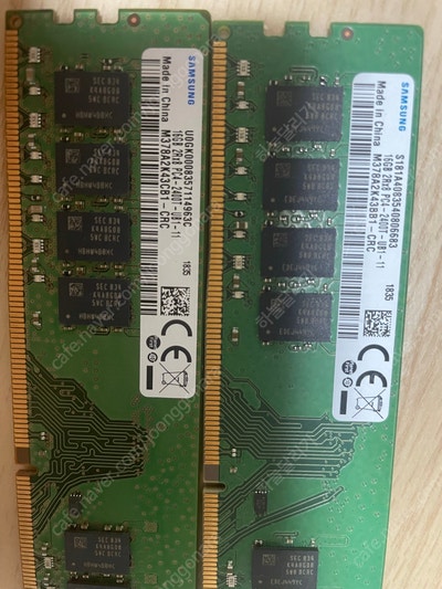 삼성 Ram DDR4-2400T 16GB 2개 팝니다.