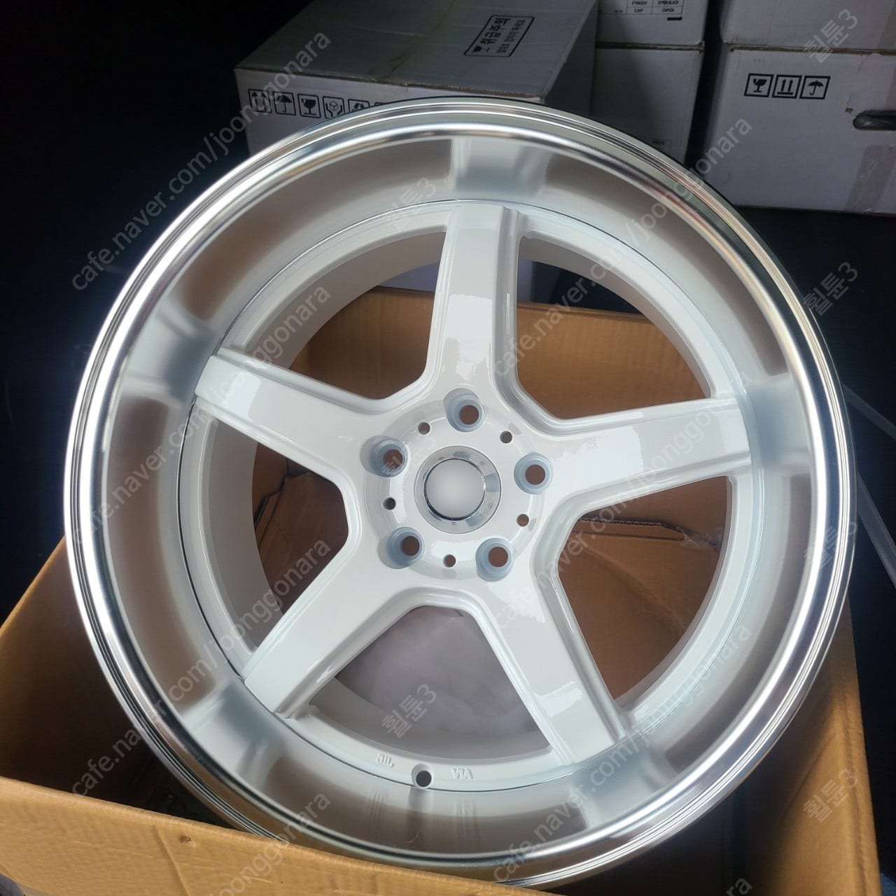 [ 워크 ] 이모션 t5r 스타링 하이림 18인치 3가지 색상 팝니다--0