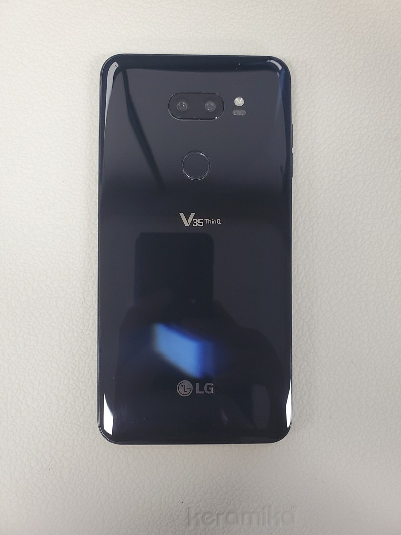 LG V35 64G 블랙 잔상있는폰 6만원
