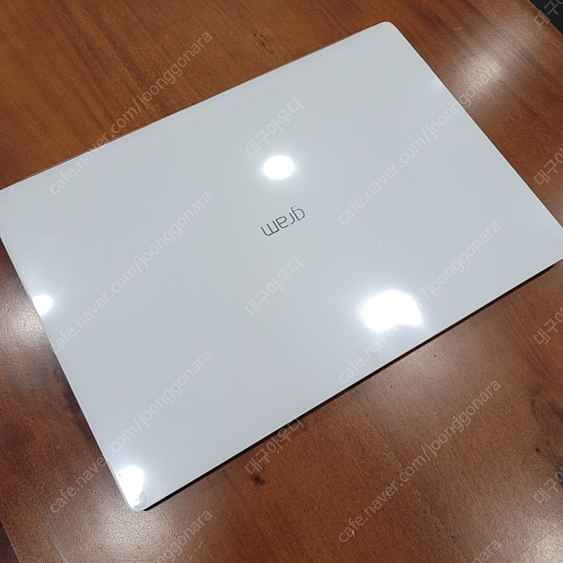 [판매] LG 그램 노트북 lg gram i3 10세대 17인치 SSD256 거의 새제품 17zd90n-vx30k