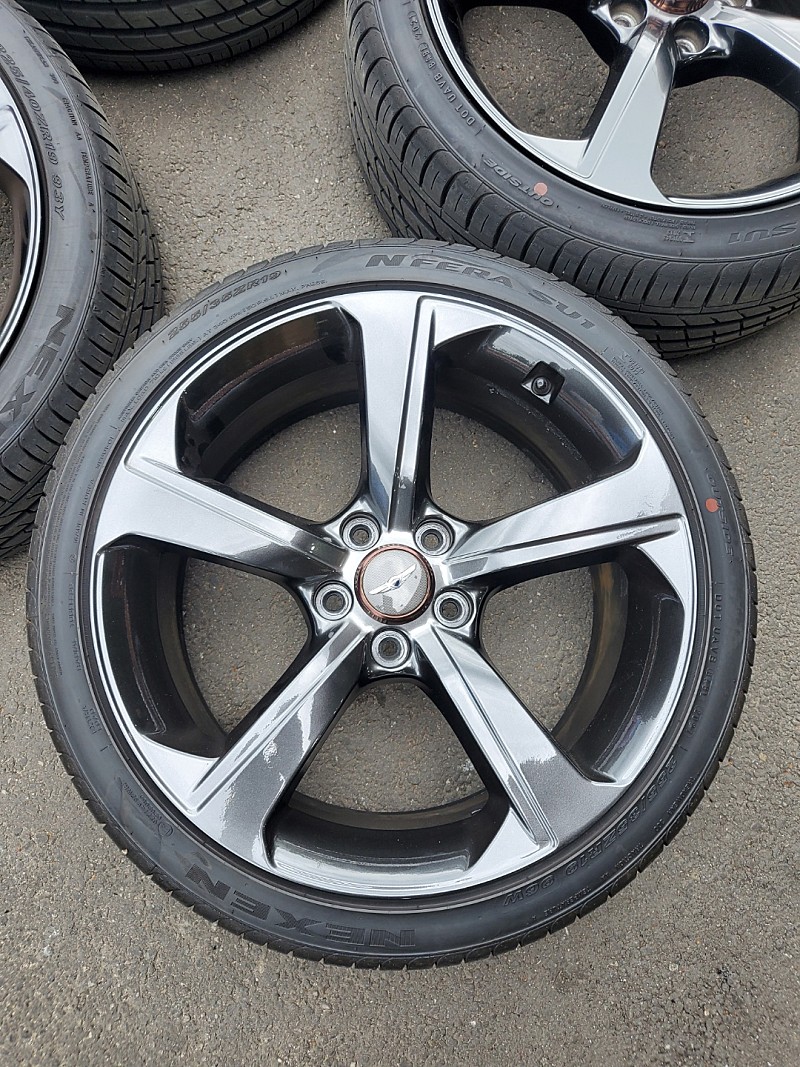 ﻿[판매] G70 19인치 5포크 블랙 A급 휠 타이어 한대분 팝니다