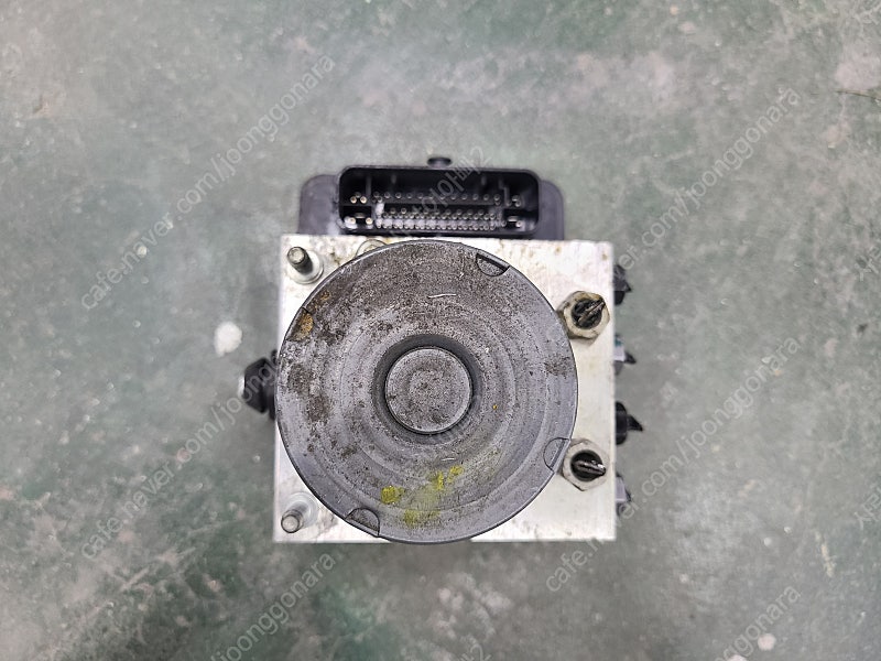 2016년 더 넥스트 스파크 ABS모듈과 휠센서 판매합니다.--2