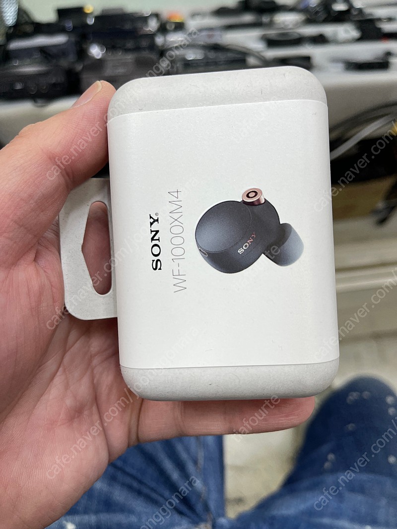 sony 완전무선 블루투스 이어폰 wf-1000xm4 판매합니다 (미개봉)