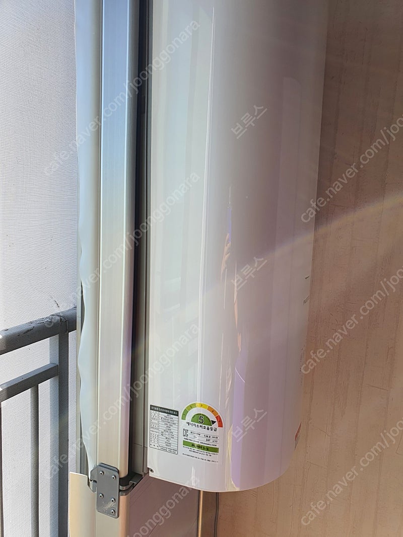 파세코 창문형에어컨 pwa 2100w 판매(30만원)