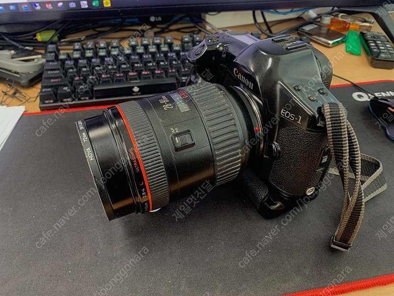 EF 28-80mm F2.8-4 L Ultrasonic + EOS-1 filim camera + POWER DRIVE BOOSTER E1