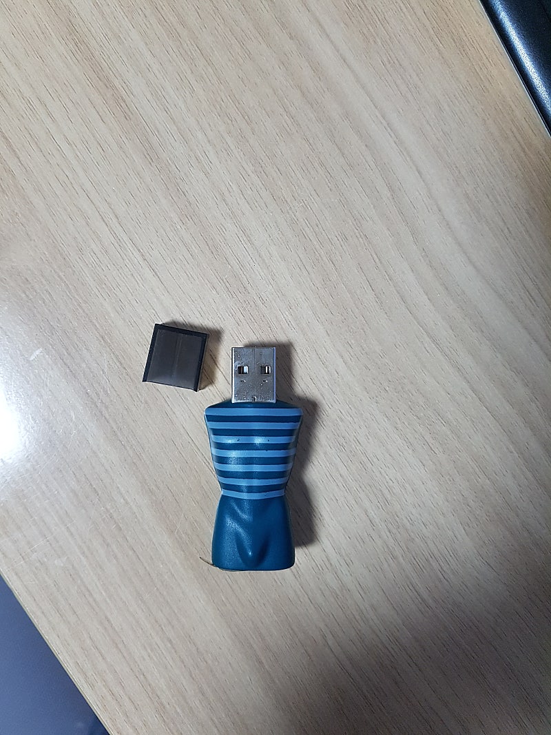 장폴고티에 미니어쳐 usb 향수