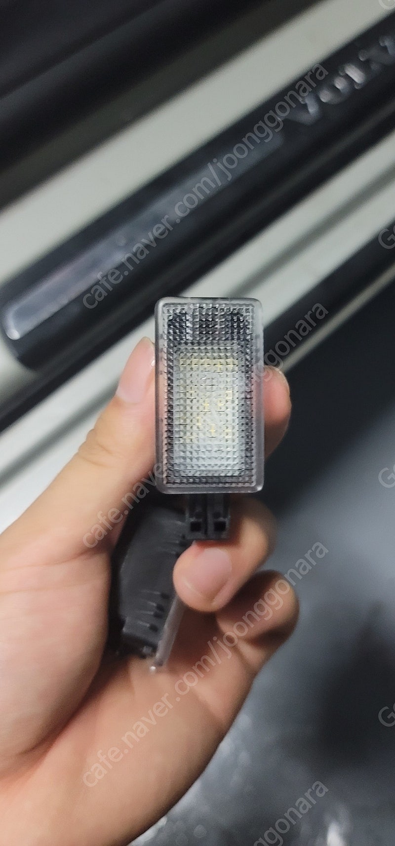 볼보 도어 웰컴라이트 led (단순개봉)--1