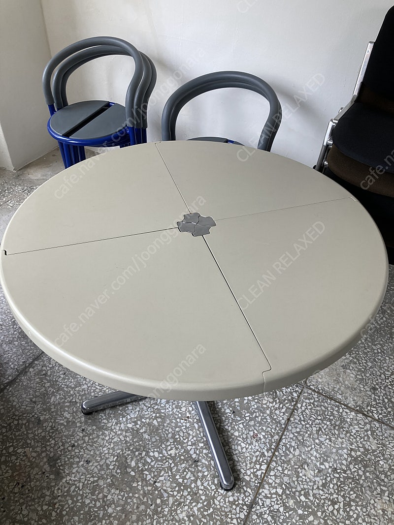 카스텔리 테이블 Giancarlo Piretti Foldable 'plana' table / 쟌카를로 피레티 카스텔리 plana 테이블