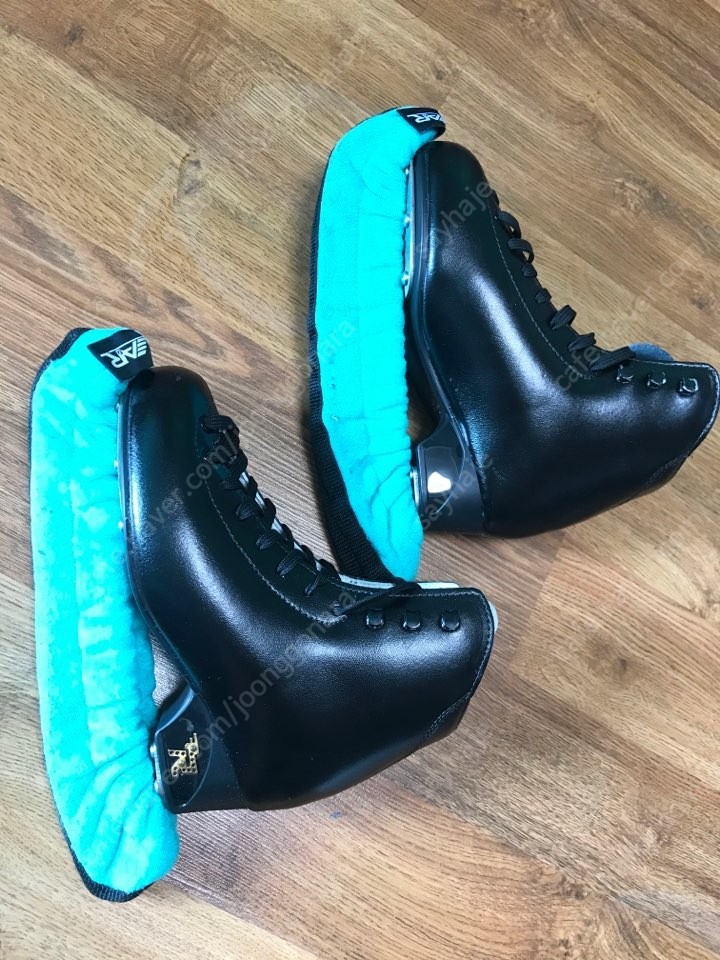 피겨스케이트 신발(230mm)