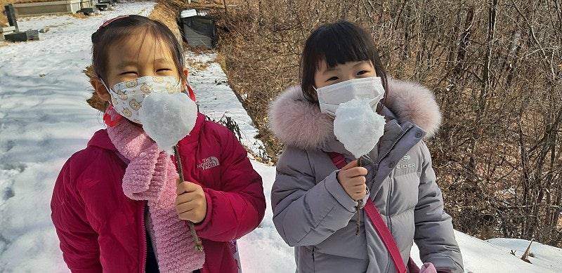 작은구름솜사탕 이미지