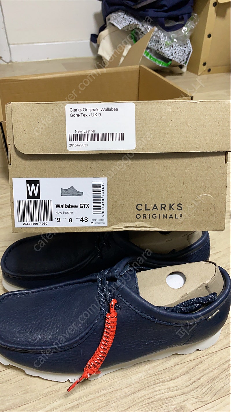 Clarks Wallabee Gore-tex Navy UK9 클락스 왈라비 고어텍스 네이비