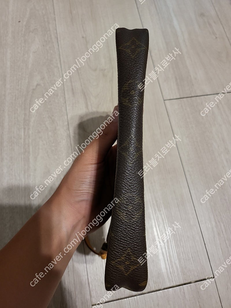 정품 루이비통 모노그램 포쉐트 악세수아 파우치--4