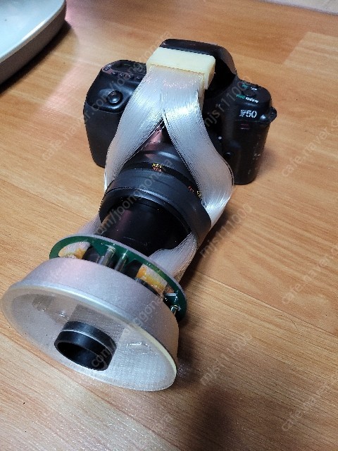 니콘 필림카메라(F50.부품용)택포함2만