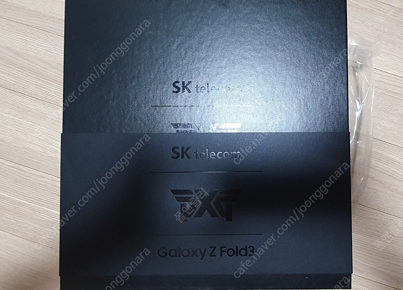 갤럭시 Z폴드3 256G PXG에디션 미개봉 판매