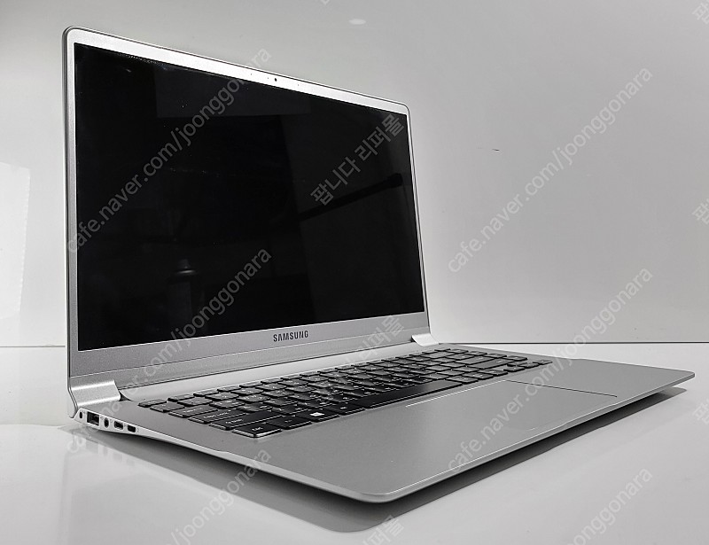[판매]삼성전자 노트북9 metal NT900X5L-K24D 중고노트북