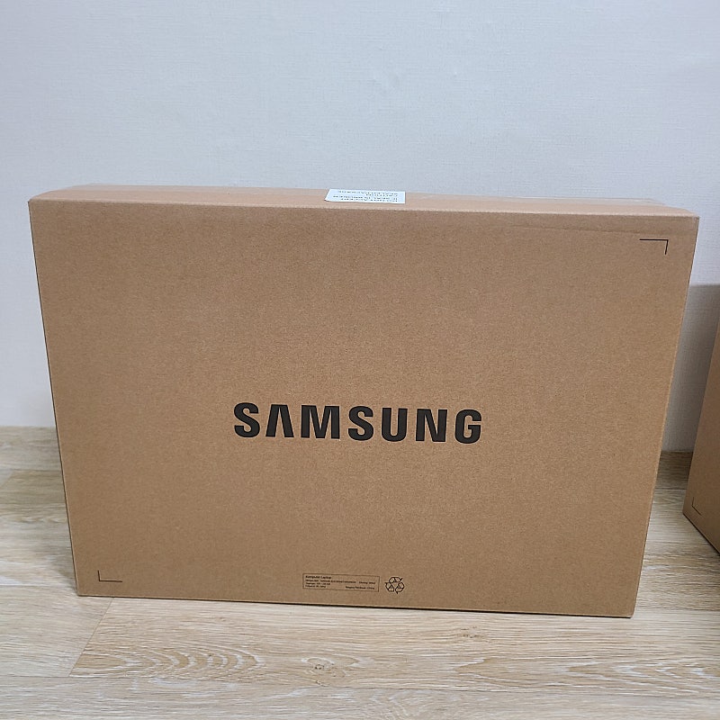 (새상품) 삼성 i7 11세대 노트북 NT551XDA-X1G/C 판매합니다