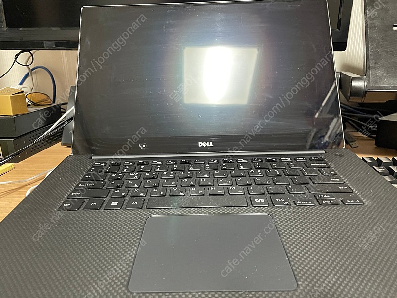 DELL XPS 9560 최상옵션 ( i7 7700HQ / 32gb 램 / 1050gtx / nvme 1테라 / 4k터치﻿ ) + TB15(240W)