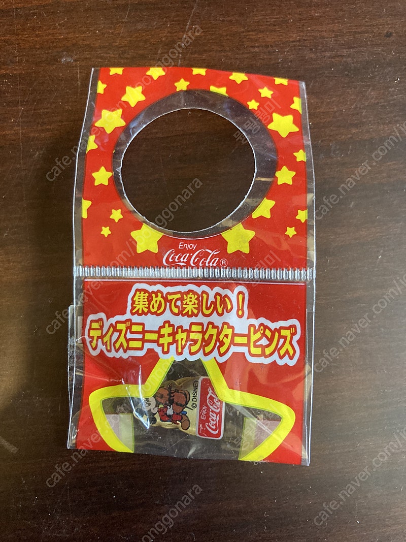 미키마우스 코카콜라 오마케 뱃지
