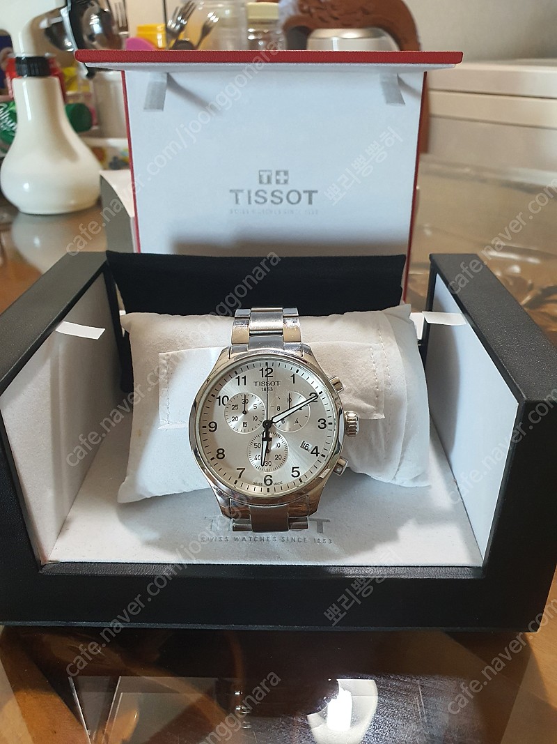 티쏘(TISSOT) 크로노 XL 남자메탈시계(116 617 11 037 00) 팝니다 (보증서 및 케이스 완벽 구비)