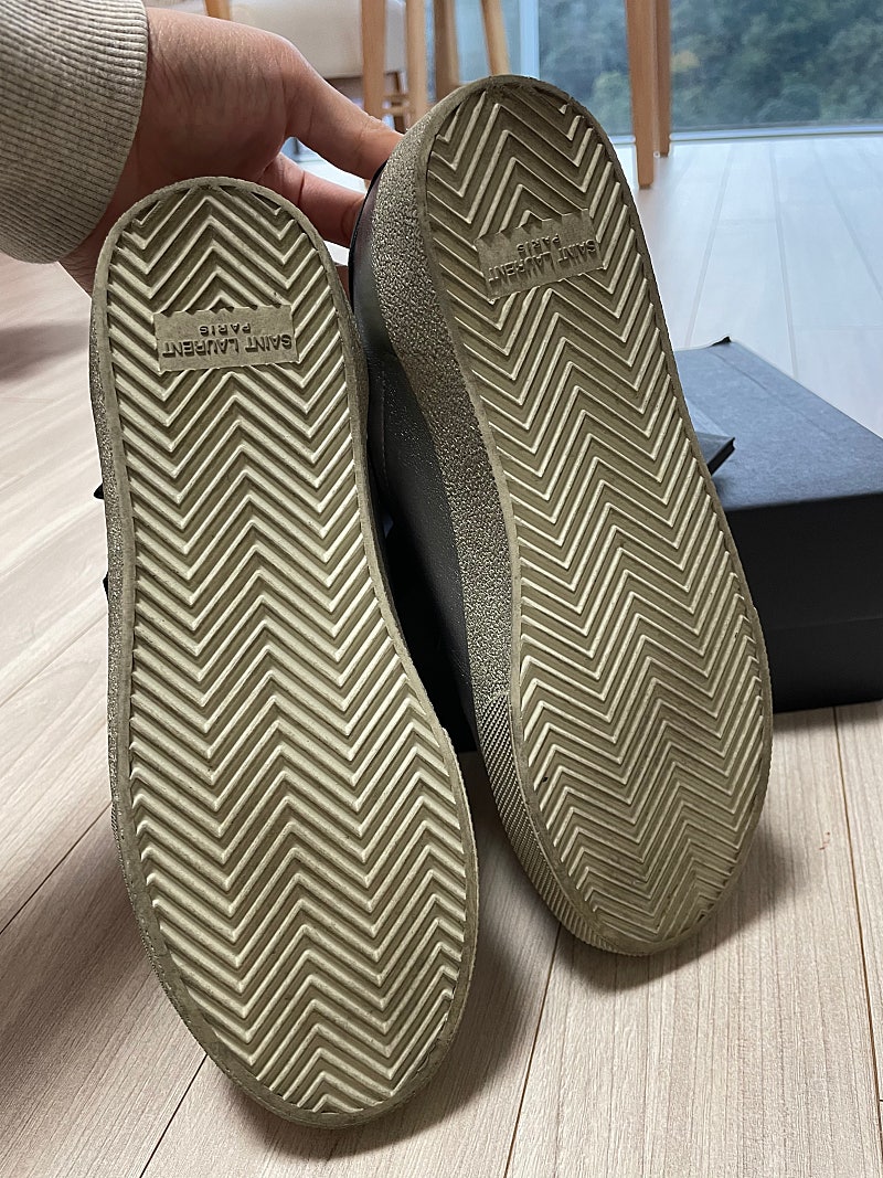 생로랑 코트 메탈릭 스니커즈 37--4