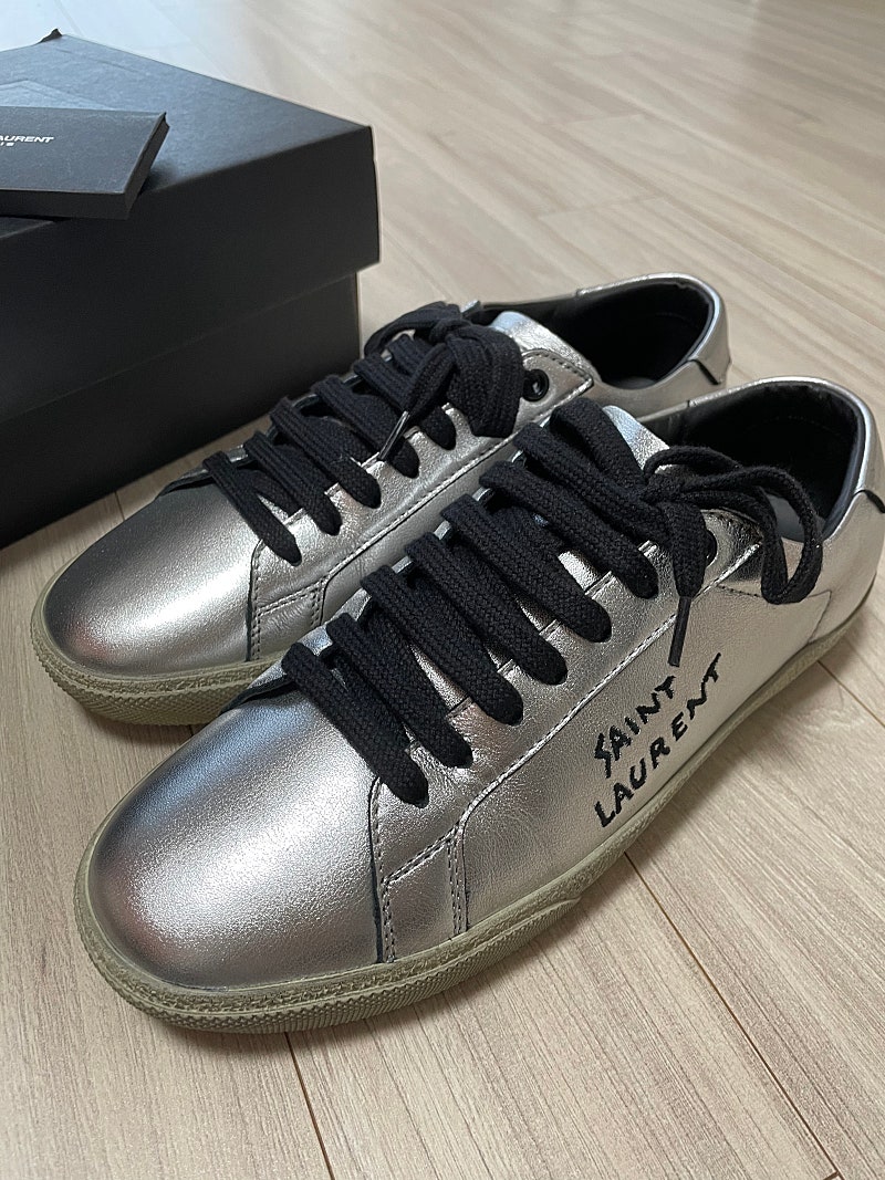 생로랑 코트 메탈릭 스니커즈 37--3