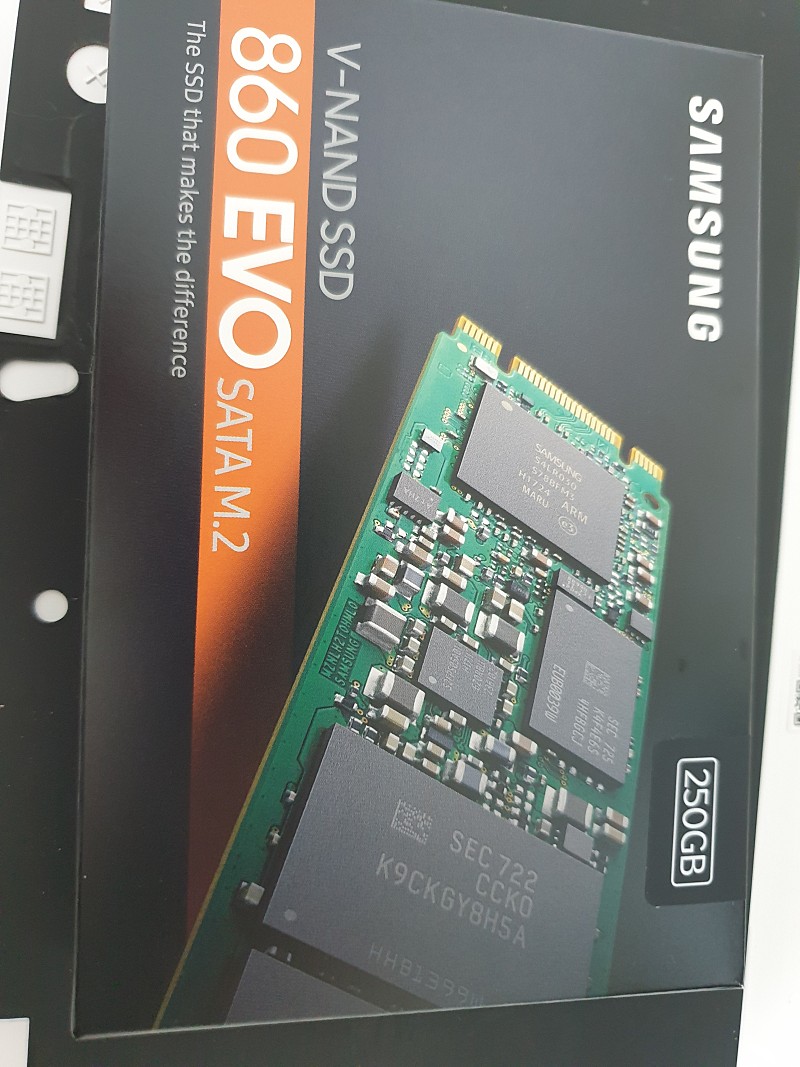 삼성 SSD 860 evo sata m.2 250G