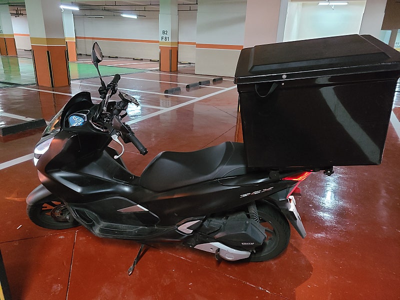 Pcx125 검정 판매합니다