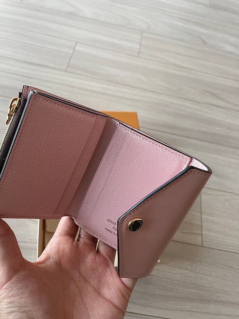 루이비통 조에 월릿--2