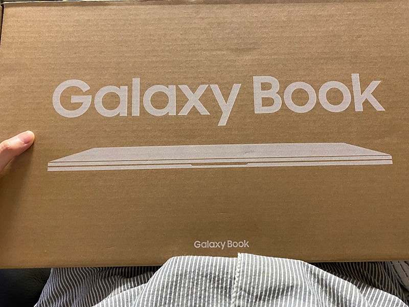 갤럭시 북 노트북(galaxy book 750xda-kc58s) 미개봉 새제품 팝니다