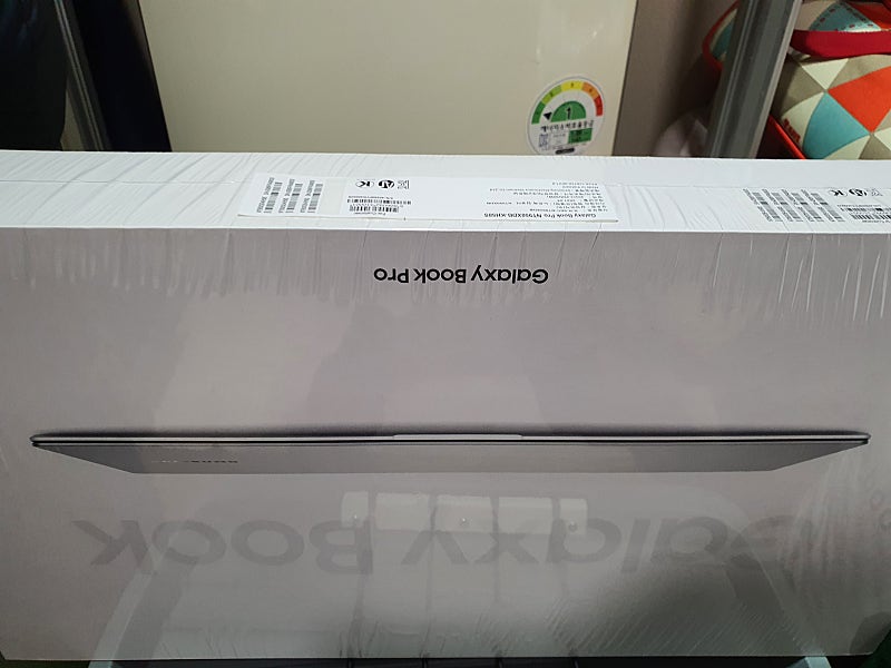 ﻿노트북 삼성 갤럭시북 프로 NT950XDB-KH58S 새거 미개봉 팝니다