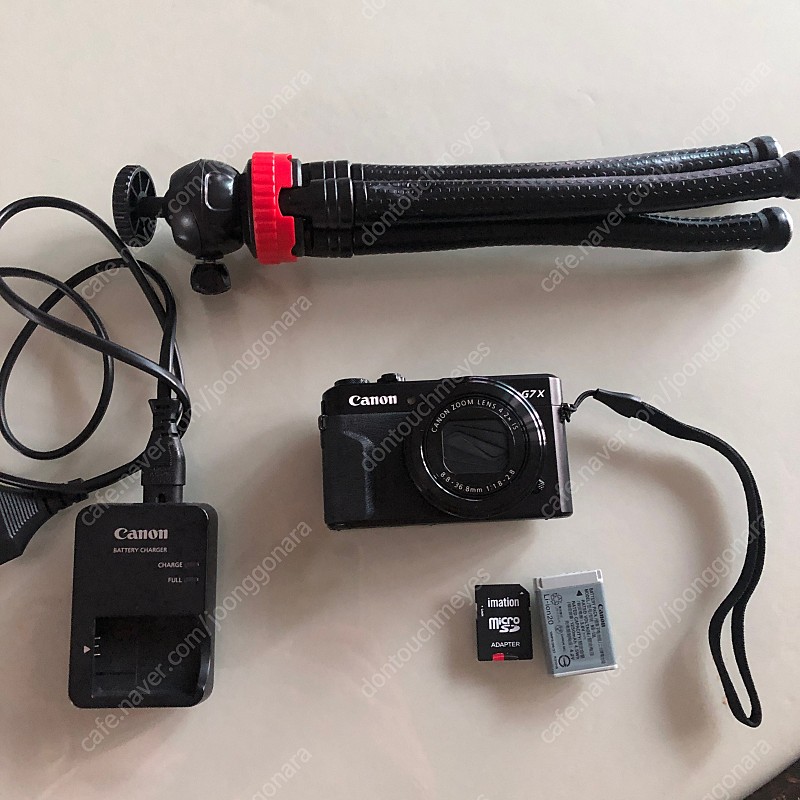 S급 캐논 PowerShot G7X Mark 2 유투브 브이로그용 인기카메라 (작년에 구매후 거의사용X 5회미만)