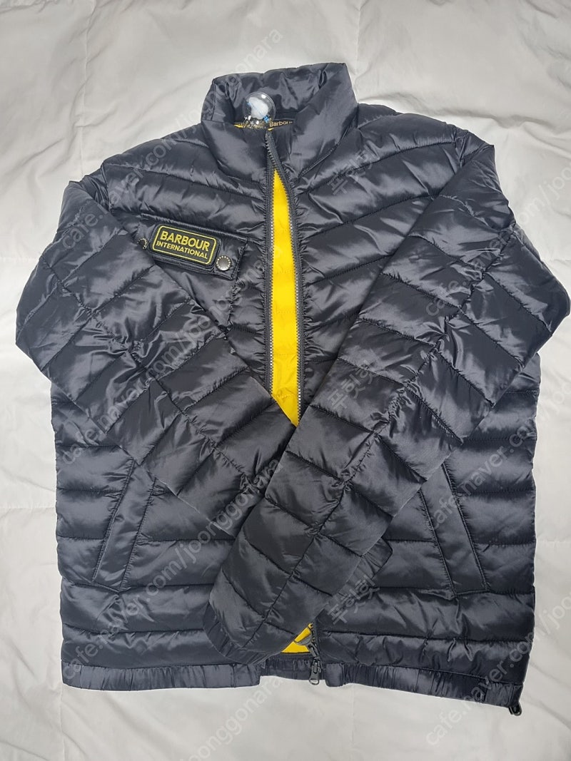 바버 인터네셔널 퀼팅 자켓 s / barbour chain baffle s