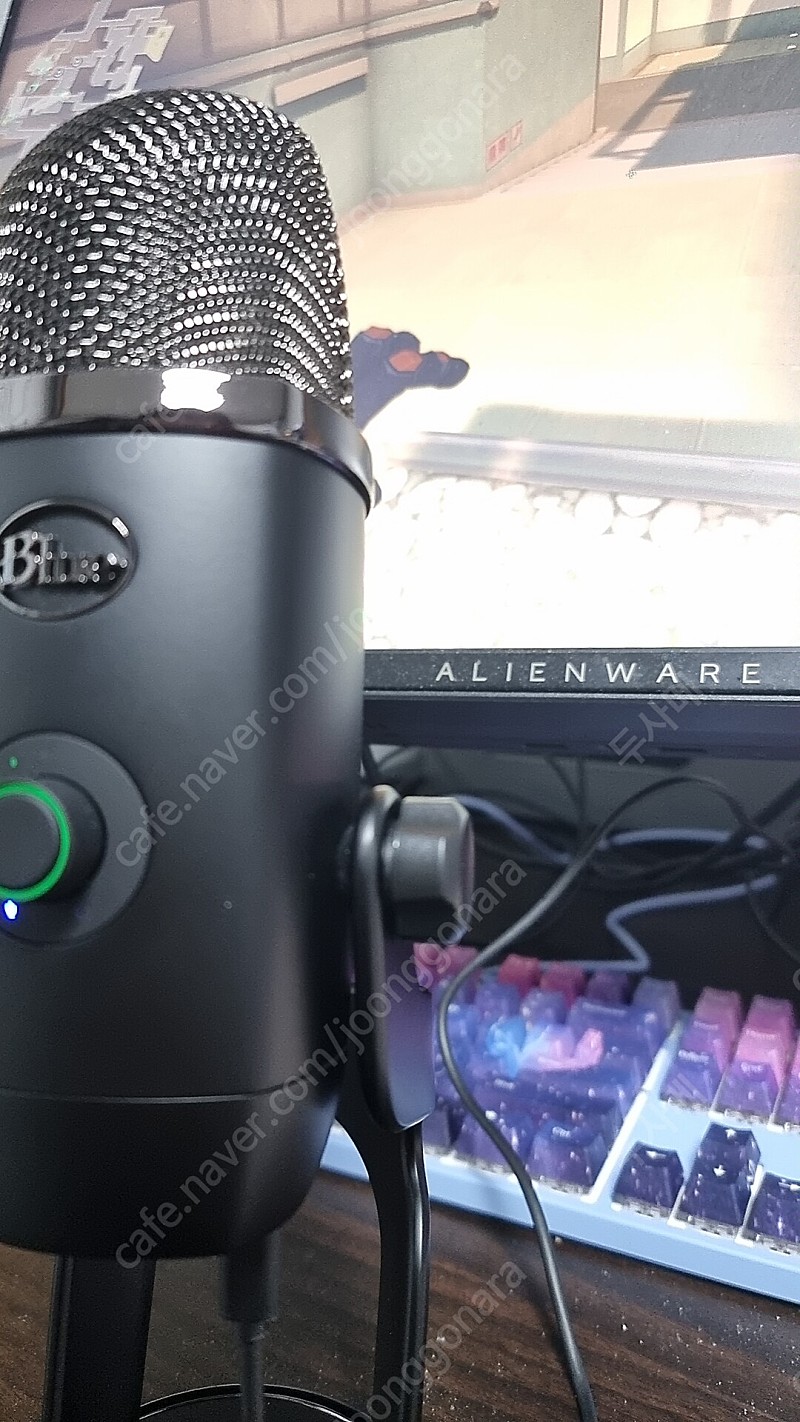 Blue yeti x 마이크 & 스탠드 팝니다