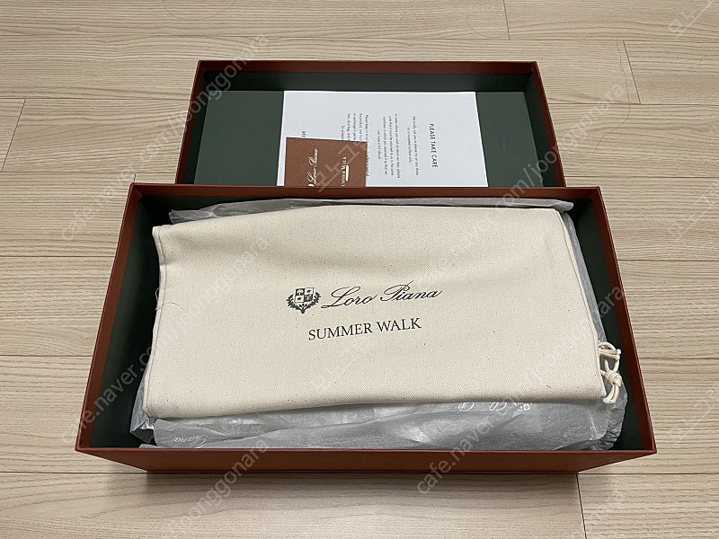 [판매]로로피아나 썸머워크 42사이즈 캐비어색상--1