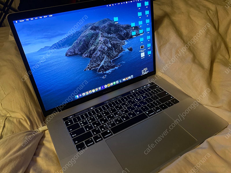 2019 맥북프로 고급형 15인치 CTO i9 15GB SSD 512GB 터치바