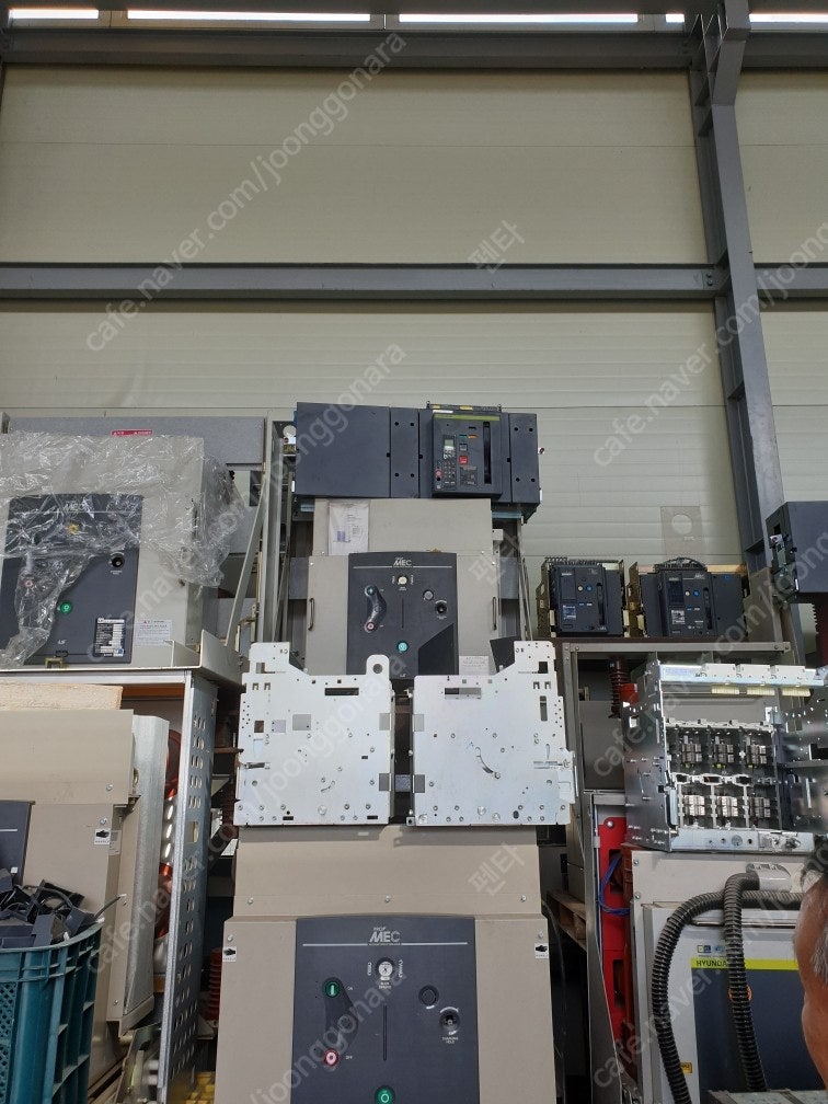 LS산전 고압진공 VCB 차단기 상태A급 판매합니다--4