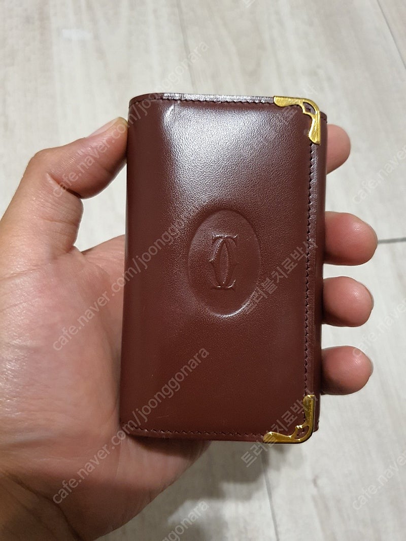 정품 까르띠에 키홀더지갑 이미지