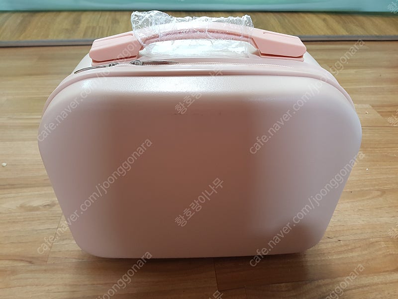 큐코리아 마카롱 14인치 레디백