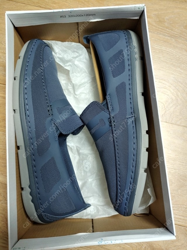 클락스(Clarks)남성로퍼 진청색 UK 8.5 운동화기준 275(새제품)