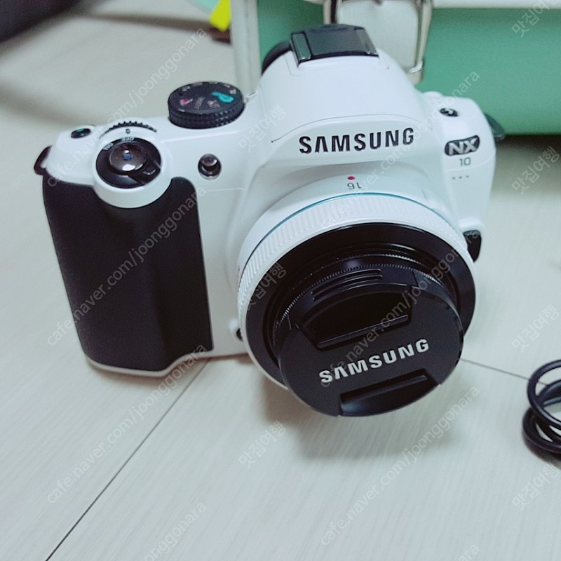 삼성 미러리스 nx100 화이트