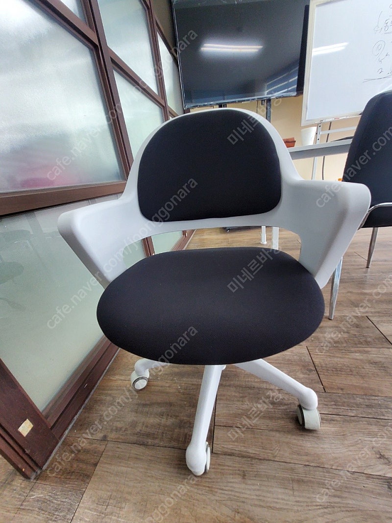 컴퓨터/회의실 의자