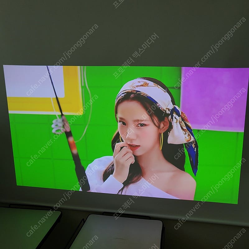 [판매]LG HU70LS 4K 중고 프로젝터 시네빔 넷플릭스 탑재
