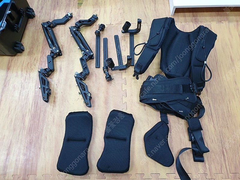 틸타 아머맨2 팝니다 TILTAMAX ARMOR MAN2--5