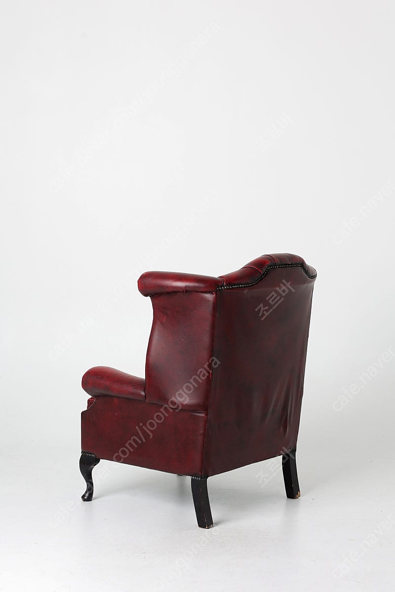 엔틱 체스터필드 1인 소파 (Newby Chair)--2