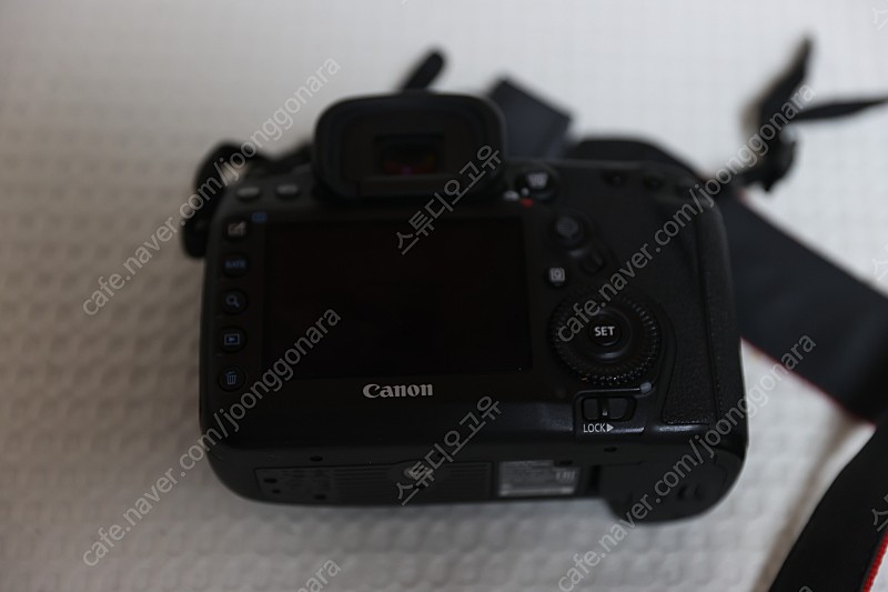 캐논 5d mark4/ 77000컷/상태좋은 카메라 /200만원판매.